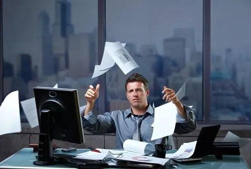 办公室白领遭遇职场潜规则 吃瓜视频每日大赛,办公室白领“吃瓜”视频大赛背后的真相